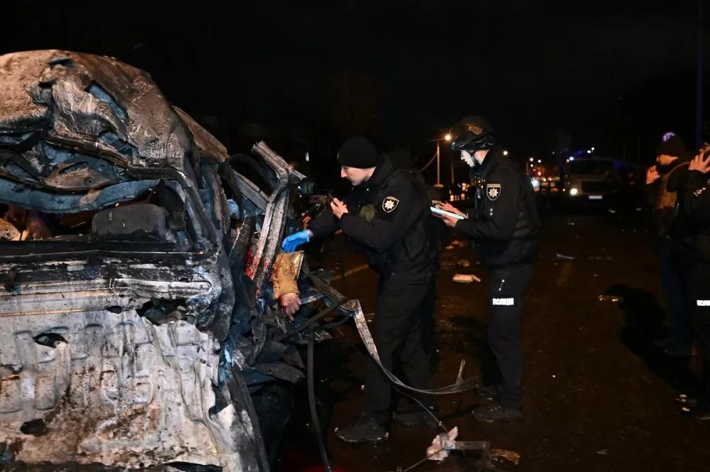 Explosões sacodem capital da Ucrânia antes da viagem de Zelensky aos EUA