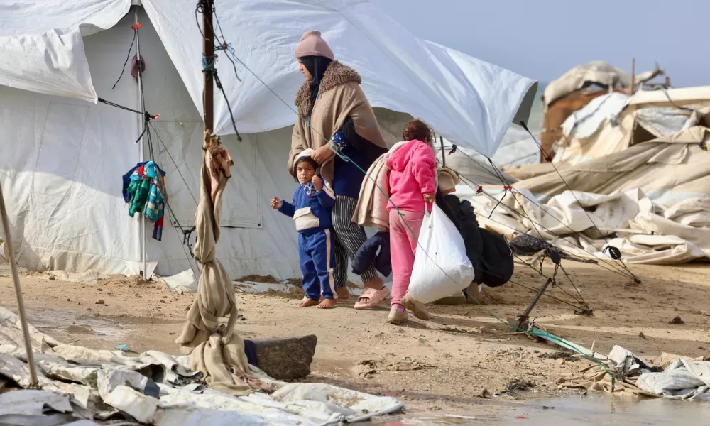 Situação humanitária em Gaza continua ‘catastrófica’, afirmam dez países em declaração conjunta