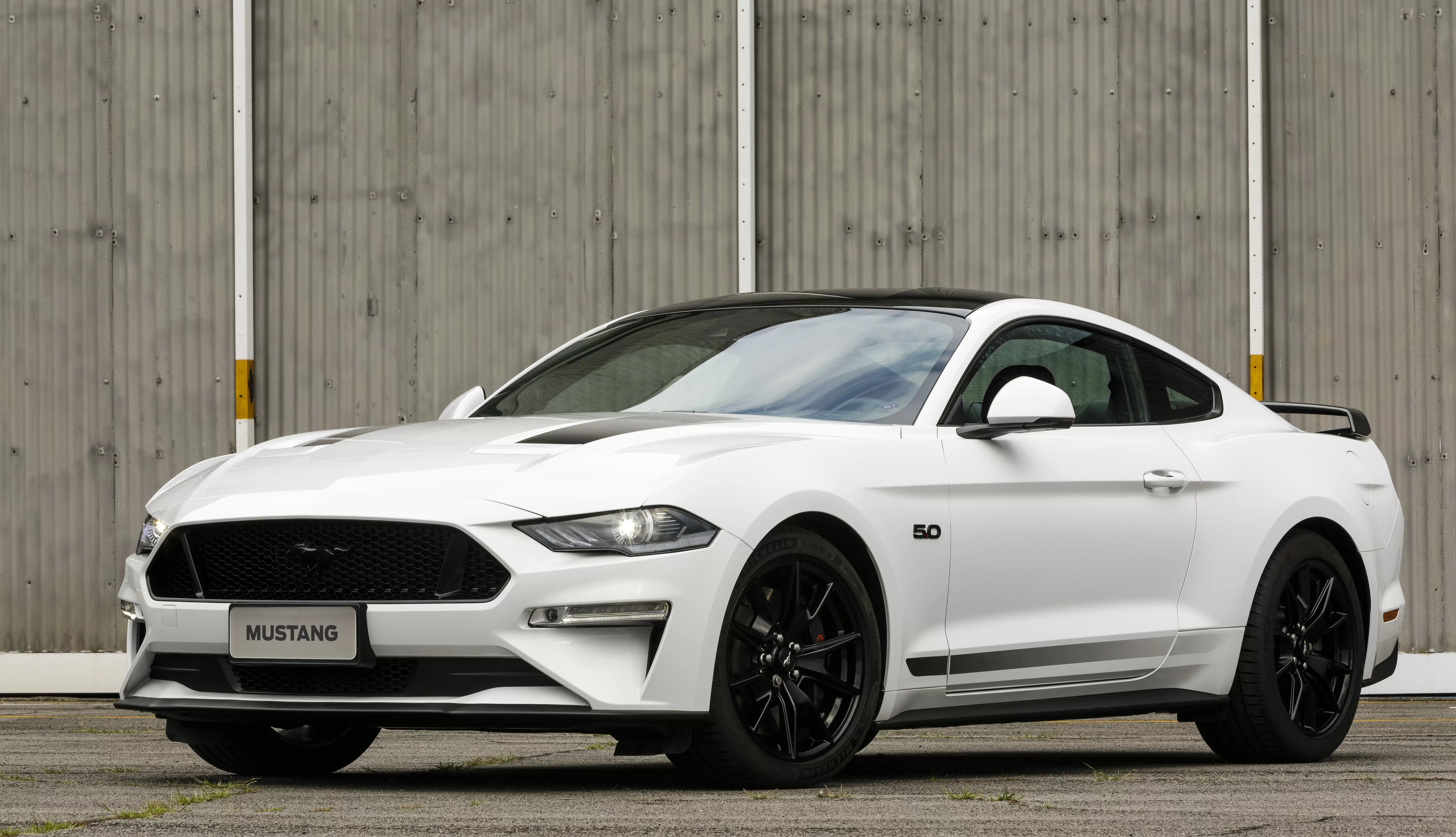 Ford anuncia recall para Fusion e Mustang no Brasil, mas reparo vai demorar meses