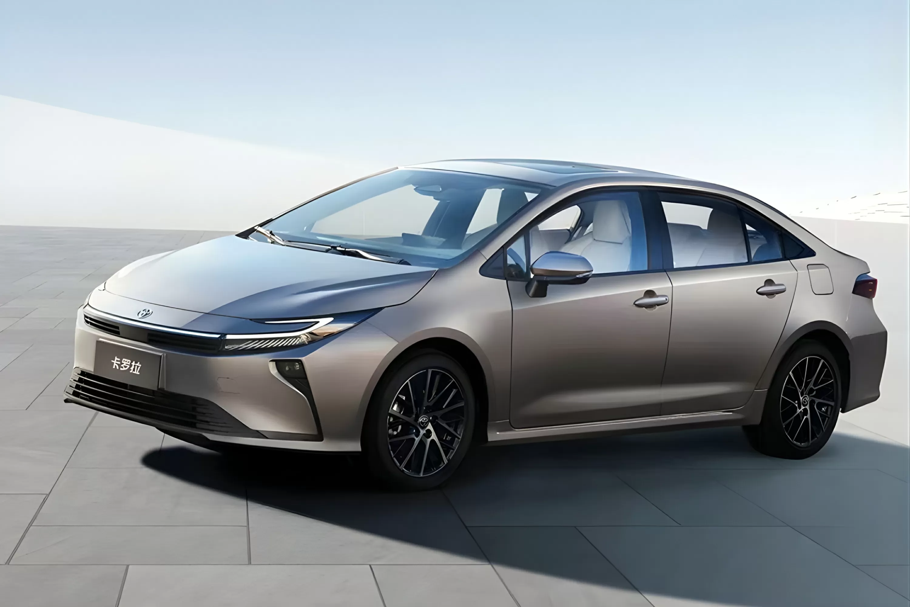 Toyota Corolla 2026 fica mais potente, faz mais de 24 km/l e está maior na China