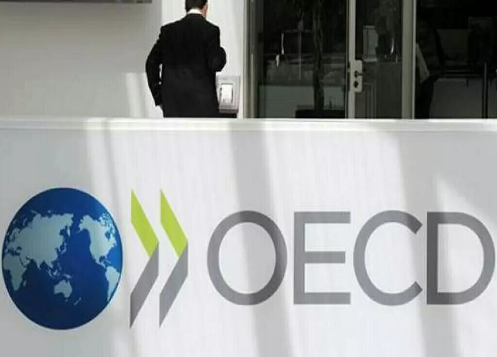 Taxas de emprego nos países da OCDE estáveis no terceiro trimestre