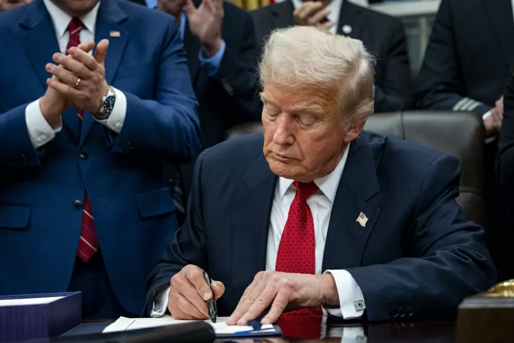 Trump escolhe Kevin Warsh, ex-assessor de Bush, como próximo presidente do Fed