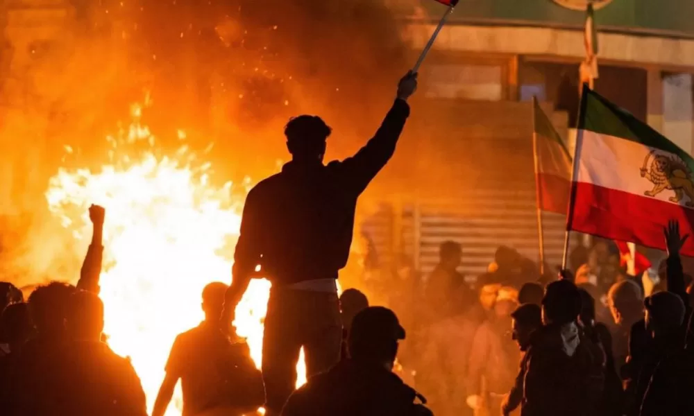 Protestos no Irã já deixaram mais de 6 mil mortos, diz agência