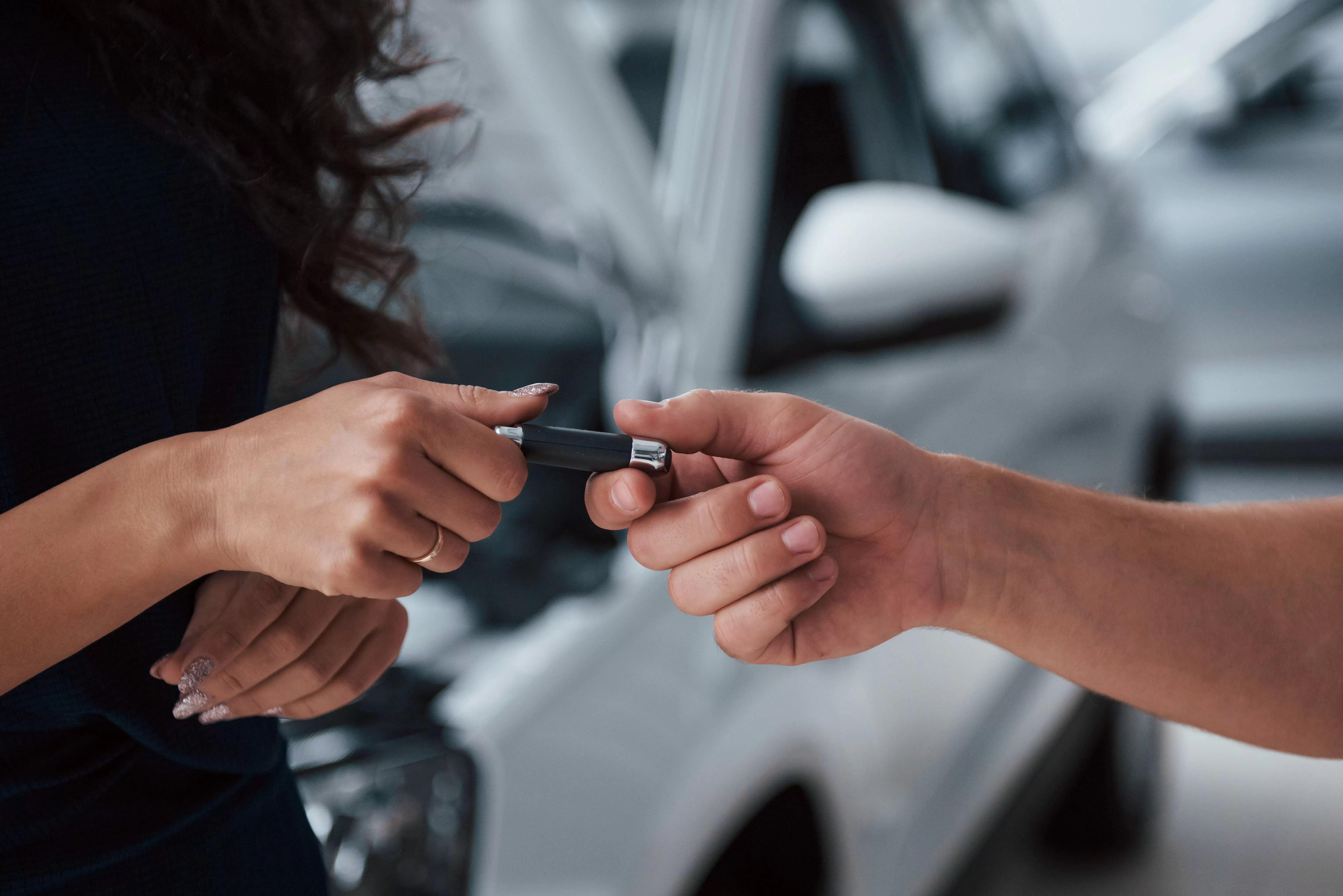 Aula de direção com carro particular? O seguro ainda não cobre