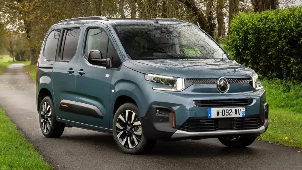 Citroën Berlingo ganha cara de C3 e é sempre elétrico na Europa