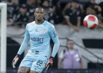 Carlos Miguel recebe propostas e deve deixar o Corinthians