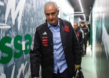 Tite explica Gabigol como reserva mesmo com Flamengo desfalcado