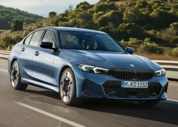 BMW cobra assinatura para suspensão adaptativa que já está no carro