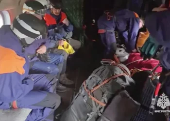 Queda de helicóptero em península de vulcões na Rússia mata todas as 22 pessoas a bordo