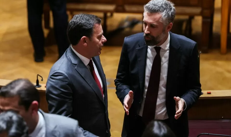 PS reclama folga orçamental adicional para acolher propostas socialistas para o OE2025