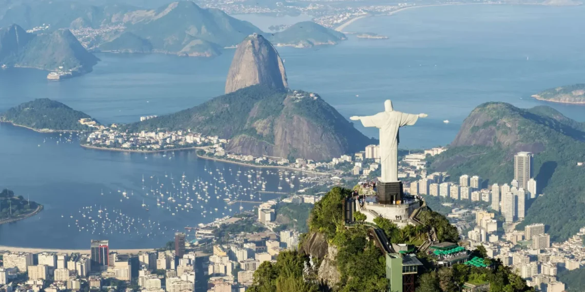 Baleia Baleia Baleia em digressão no Brasil com projeto Monch Monch