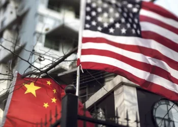 China e Estados Unidos promovem encontro para debater assuntos comerciais e económicos