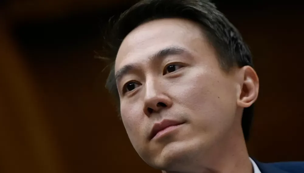 CEO do TikTok agradece apoio de Trump em manter funcionamento do aplicativo nos EUA