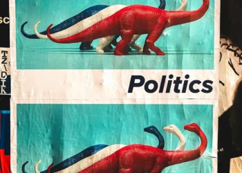 “Política: além dos escândalos, transformando vidas”