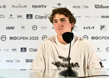 Thiago Monteiro perde, e Brasil fica sem representante no Rio Open