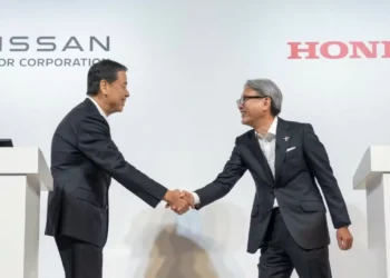 Após fracasso em fusão com a Honda, a Nissan pode substituir seu CEO