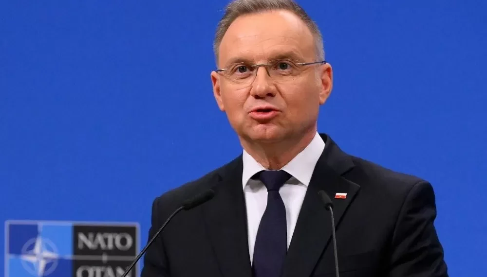 Polônia pede armas nucleares dos EUA para reforçar segurança contra Rússia