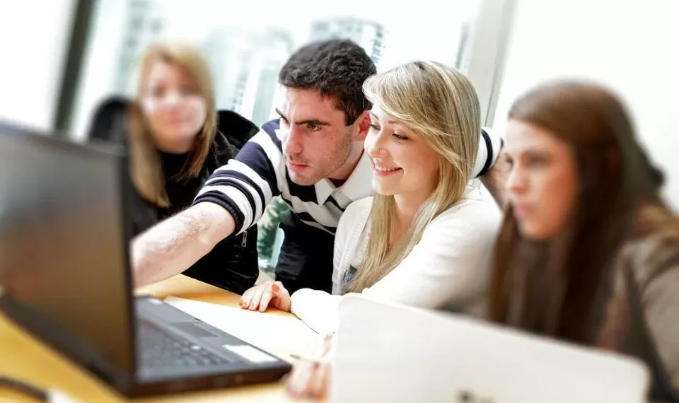 Trabalhadores da geração Z priorizam a saúde mental