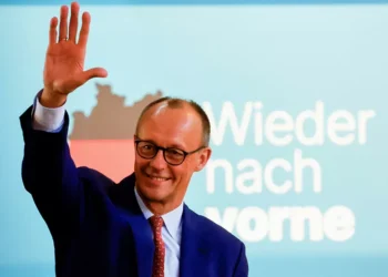 Bundestag aprova alterações ao travão da dívida e aumento da despesa em defesa e infraestrutura