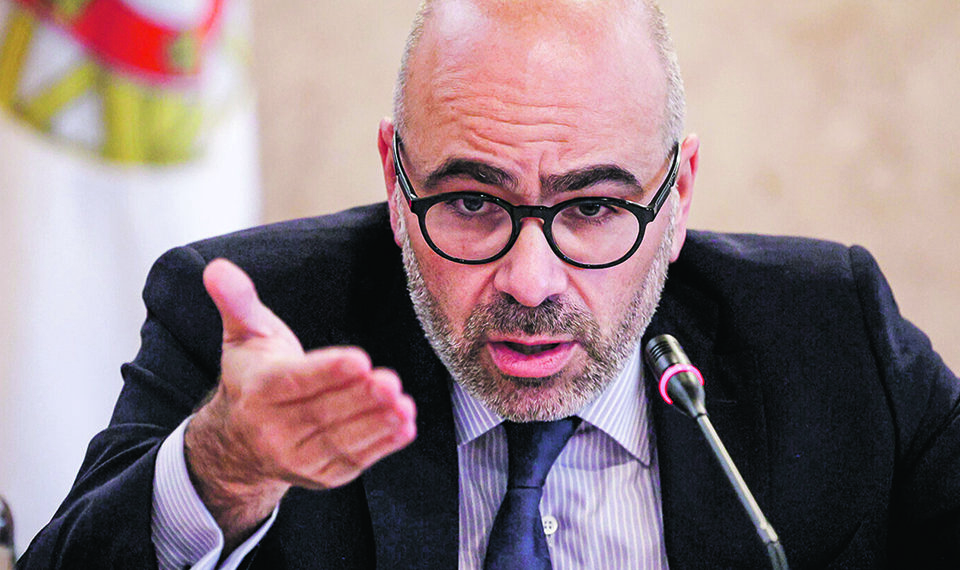 Governo reforça financiamento nos transportes públicos com 439 milhões