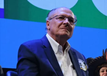 Alckmin conversa com secretário de Comércio dos EUA por videoconferência