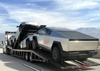 Investigação do FBI trata ataques violentos à Tesla como terrorismo doméstico