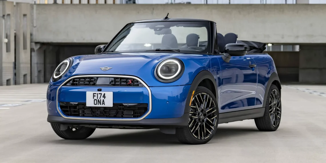 Novo Mini Cooper S chega para ser um dos poucos conversíveis no Brasil