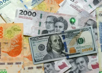 Argentina abole limites de compra de dólares e estabelece novo regime cambial