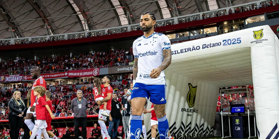 Gabigol ironiza CBF após expulsão de Jonathan Jesus