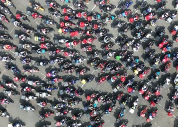 Em greve nacional, entregadores brecam saída de pedidos em shoppings na capital paulista