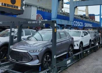 ​Com guerra tarifária, Brasil pode receber carros destinados aos EUA​