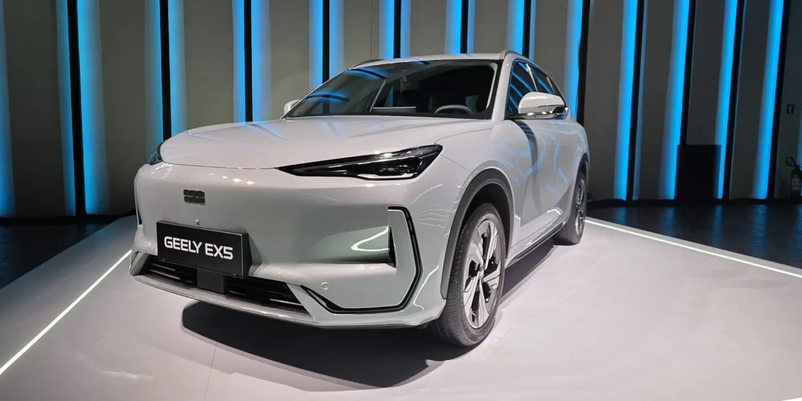 Geely confirma retorno ao Brasil e lançará primeiro carro em julho