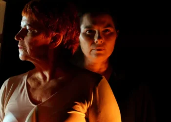 Carla Chambel e Luísa Ortigoso interpretam peça ‘Mater’ em maio no Brasil