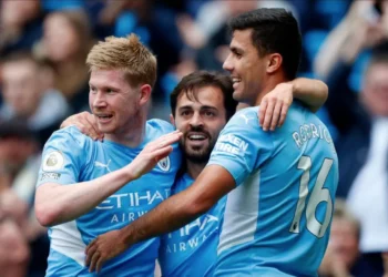 Manchester City pode perder ídolo para o Benfica, diz jornal