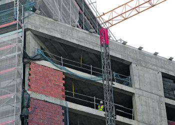 Licenças para construção nova e reabilitação habitacional sobem 9,5% até fevereiro