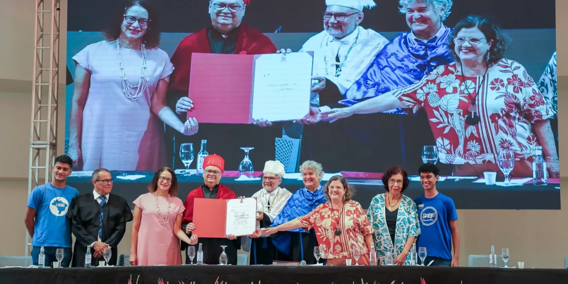 Flávio Dino e uma aula de democracia