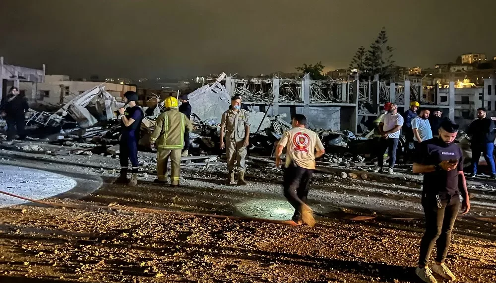Israel bombardeia o sul do Líbano