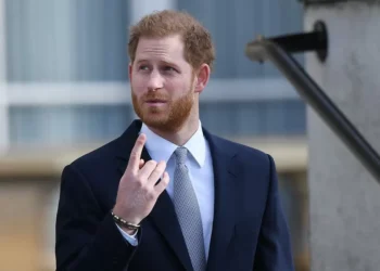 Príncipe Harry diz que gostaria de se reconciliar com rei Charles III: ‘Não sei quanto tempo meu pai tem’