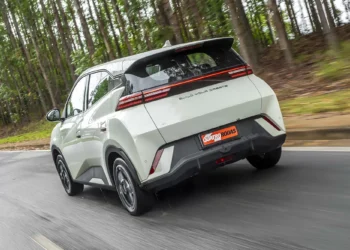 BMW entra com ação contra BYD para mudar o nome do Dolphin Mini