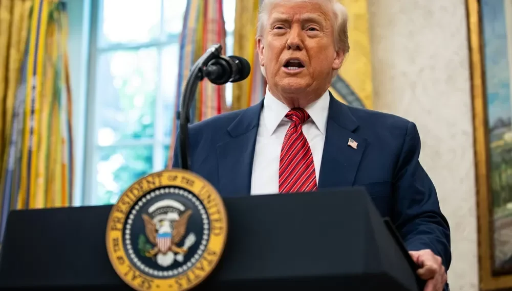 Trump promete ampliar comércio com Índia e Paquistão após cessar-fogo entrar em vigor 