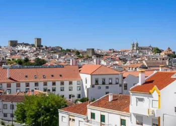 Marionetas ganham ‘vida’ em bienal em Évora de 3 a 8 de junho