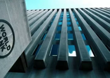 Banco Mundial revê em baixa previsões para 2025 e alerta para década de fraco crescimento