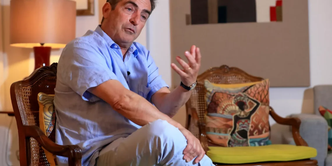 Camané partilha hoje a alma do fado com Angola