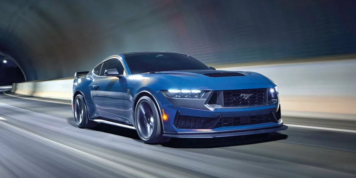 Ford Mustang Dark Horse tem 507 cv, peças de Shelby e começa a chegar ao Brasil