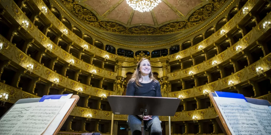 Joana Carneiro dirige musical ‘Wonderful Town’ de Leonard Bernstein