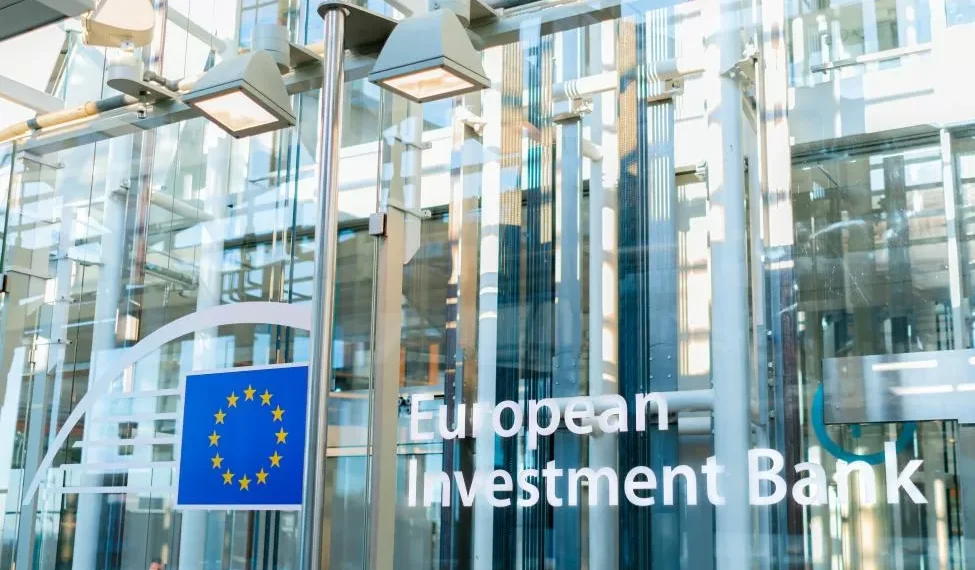 BEI financia nova ligação elétrica no Golfo de Biscaia entre Espanha e França com 1.600 milhões de euros