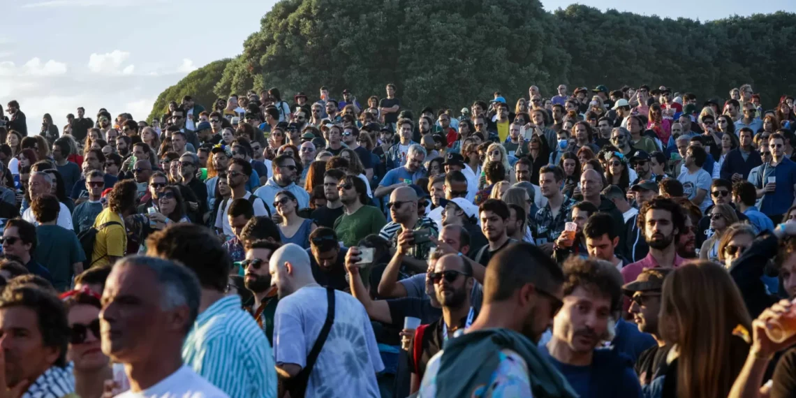 Primavera Sound Porto arranca com Charli XCX e espera 140 mil pessoas