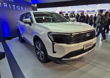 Ford Territory 2026 chega ao Brasil em julho com novo visual