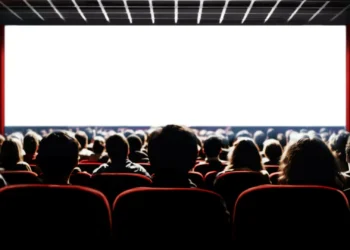 ‘De Lugar Nenhum’ acompanhou processo de Valter Hugo Mãe durante 7 anos