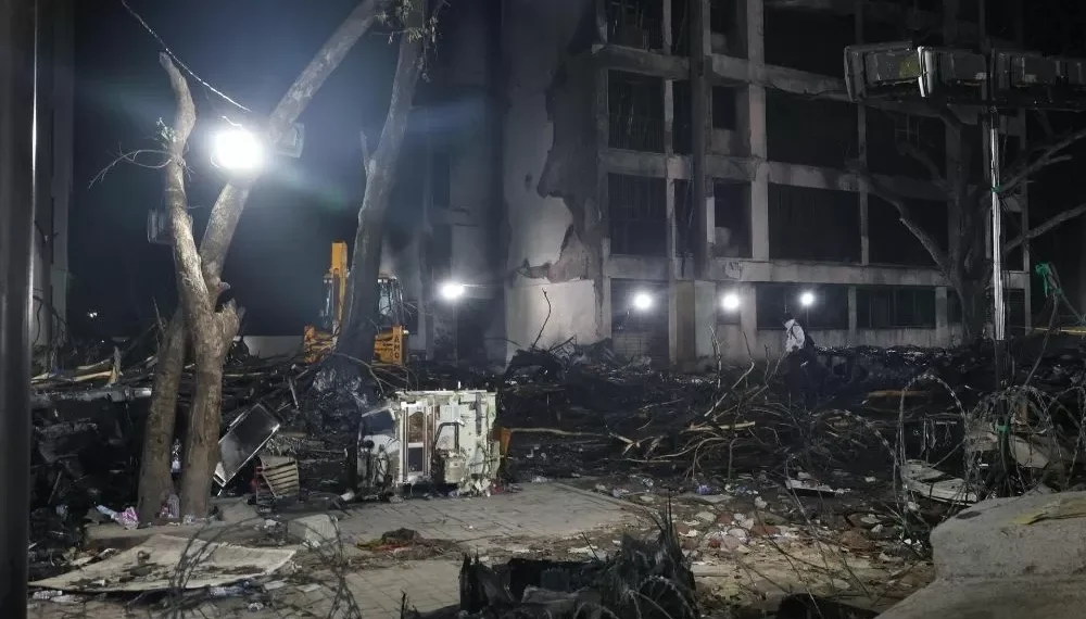 Grupo dono da Air India oferece US$ 116 mil para cada família dos mortos em acidente aéreo